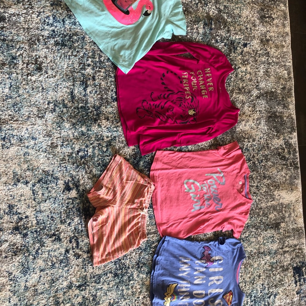 Bundle of tees for girl